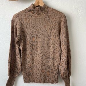 White ouse Black Market Sweater